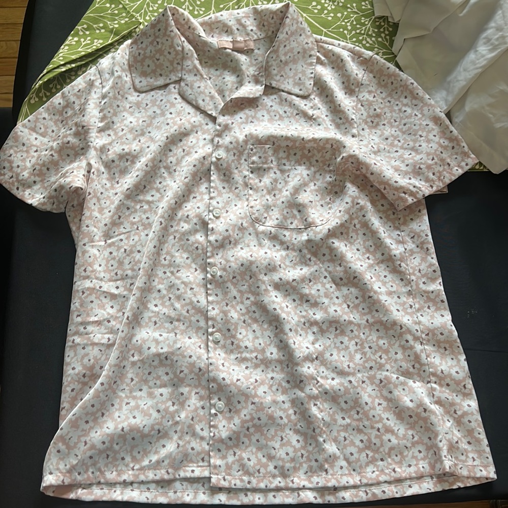 Barefoot dreams pajama set floral design